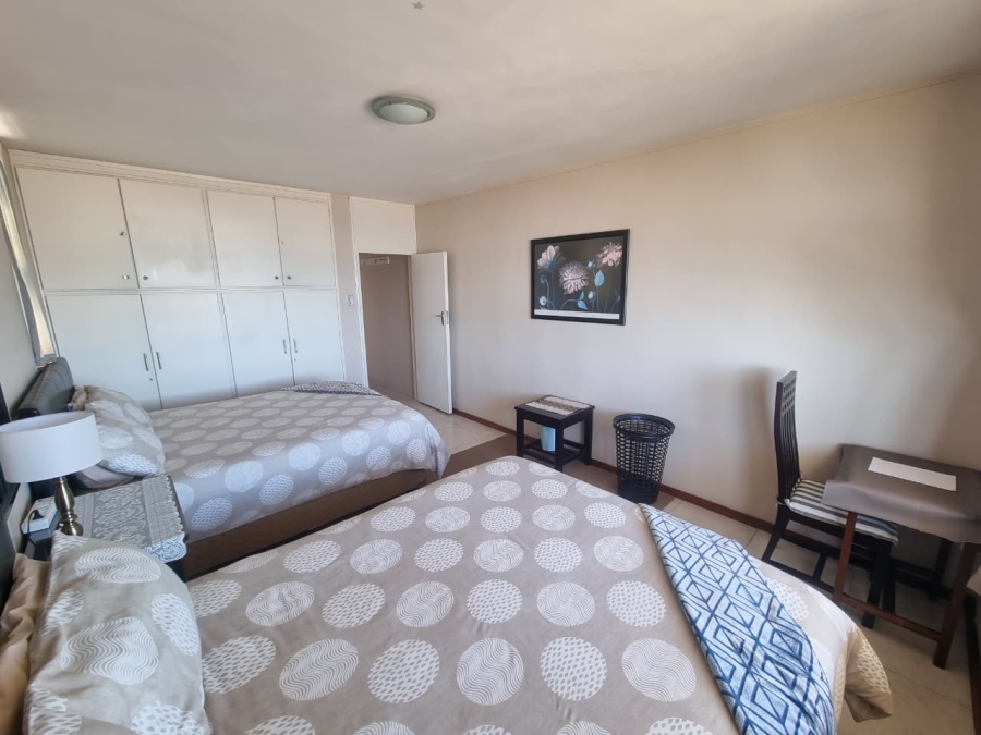 2 Bedroom Property for Sale in Milnerton Western Cape